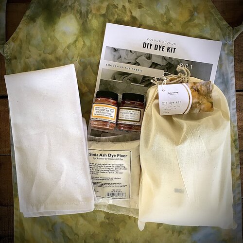 DIY Apron dyeing kit - Adults