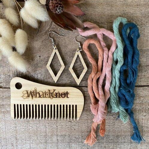 DIY Macrame earrings - tridangle